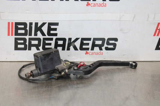 05 DUCATI SUPERSPORT 800 HYDRAULIC CLUTCH MASTER CYLINDER  BB913