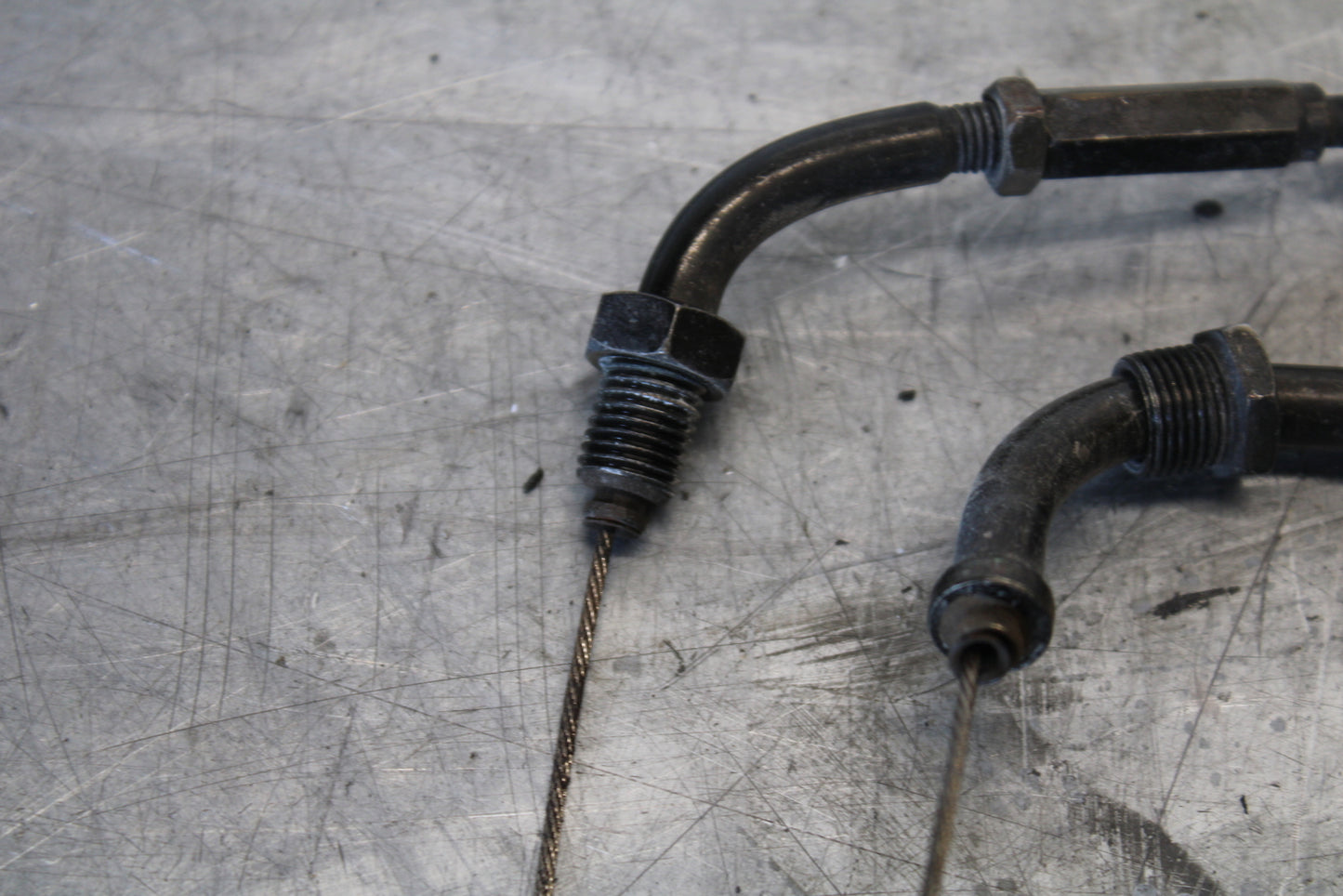 03-04 HONDA CBR600RR THROTTLE CABLES LINES 17910-MBW-D20 17920-MBW-D20 BB661