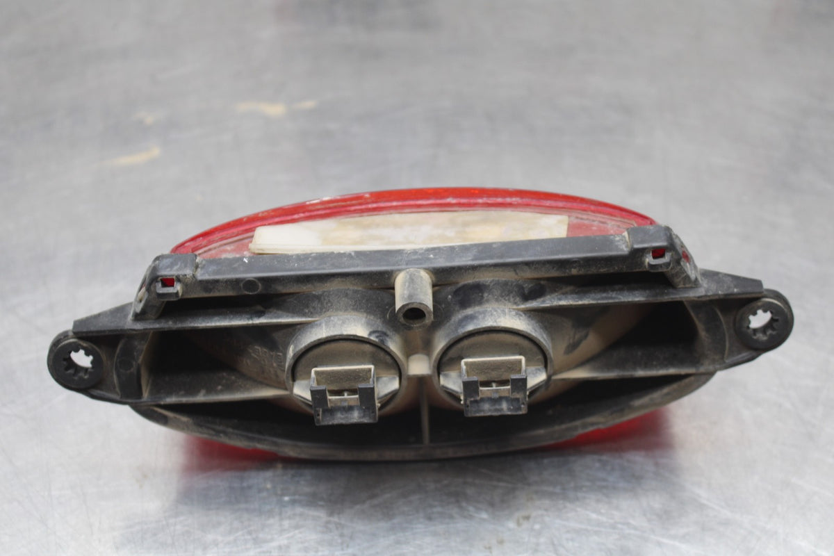 98-05 HONDA SUPER HAWK 1000 VTR1000F REAR TAIL TAILLIGHT BACK BRAKE LIGHT BB821