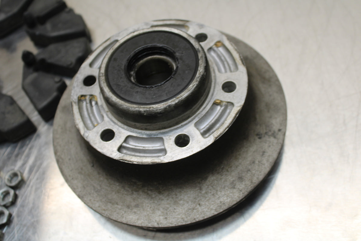 86 SUZUKI GS750ES REAR HUB & SHOCK DAMPERS CUSH ABSORBERS BB140