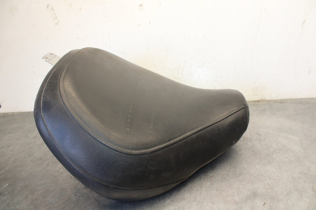 04 SUZUKI INTRUDER 800 FRONT DRIVERS SEAT BB758