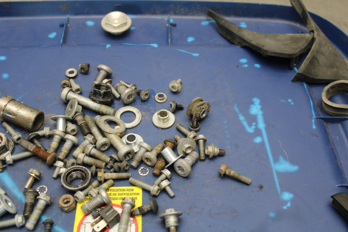 18-22 HUSQVARNA VITPILEN 701 MOUNTING BOLTS HARDWARE MOTOR SCREWS BB198