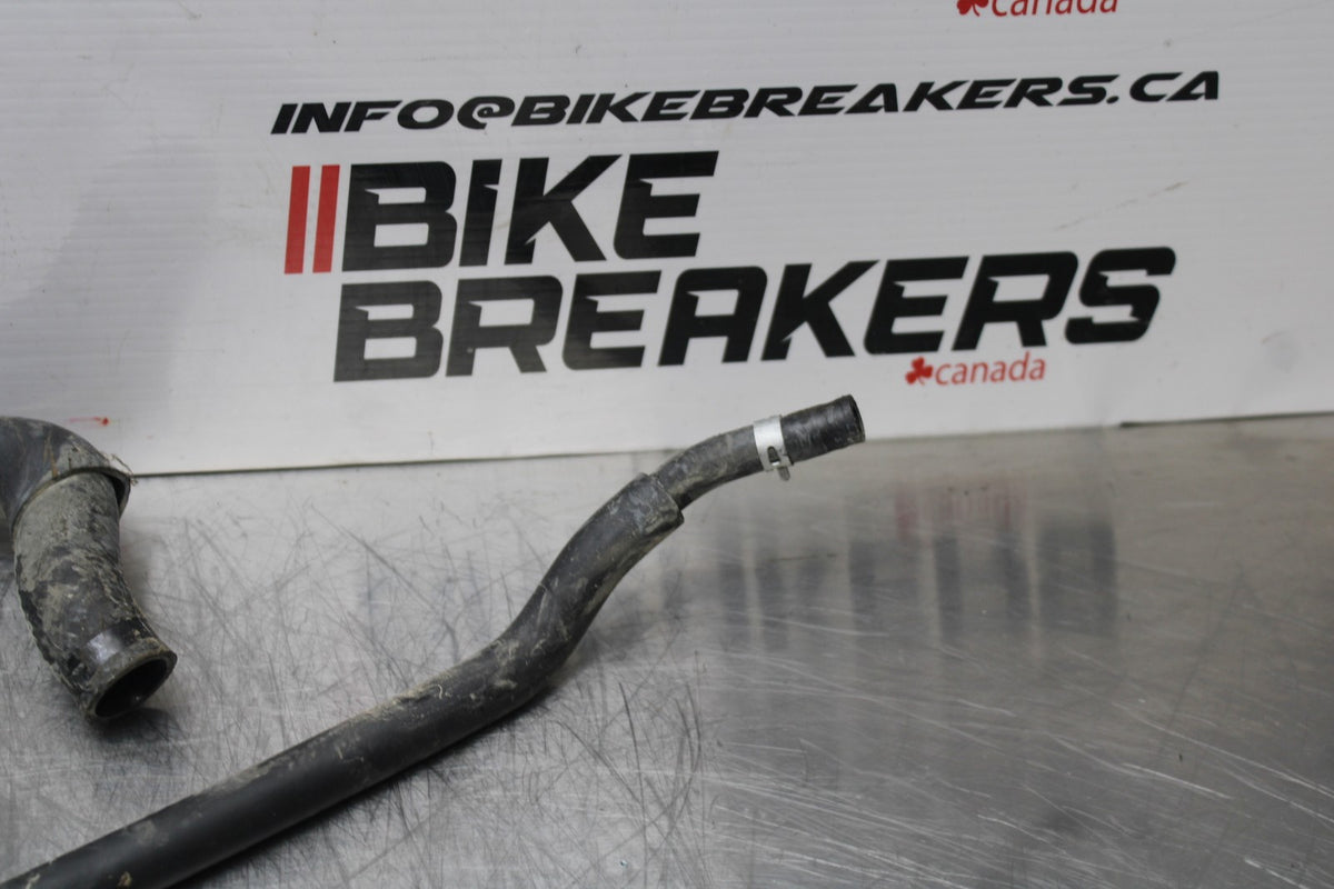 15 SUZUKI BOULEVARD C50 RADIATOR HOSES ENGINE COOLANT WATER PIPES HOSES BB775