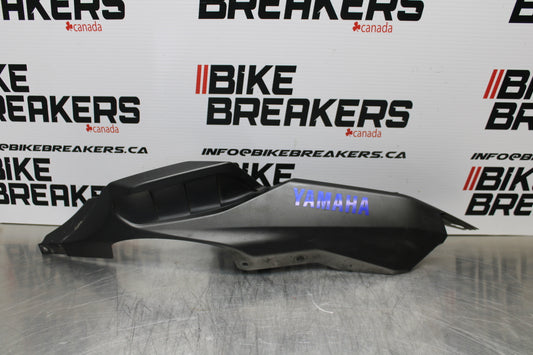 14-17 YAMAHA FZ07 RIGHT REAR BACK TAIL FAIRING COWL SHROUD BB162