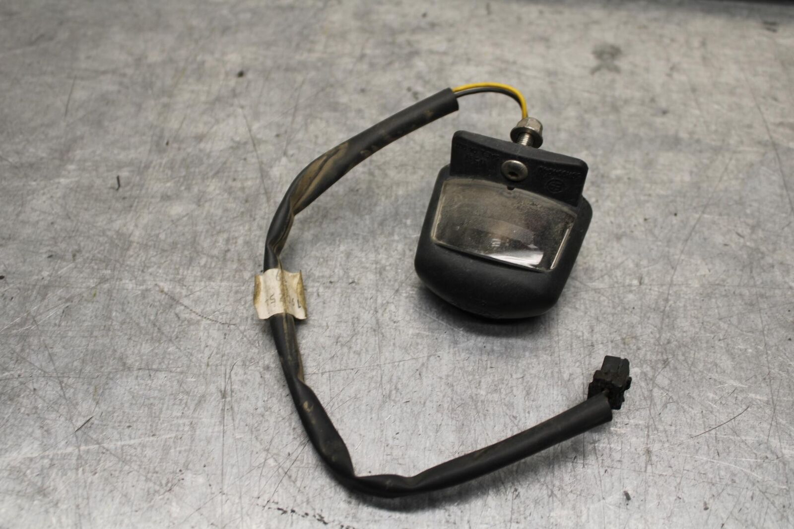 08-11 TRIUMPH SPEED TRIPLE LICENSE PLATE LIGHT BB102