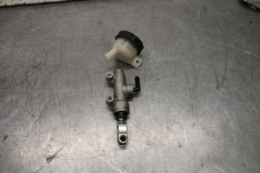 12-17 KAWASAKI ER-6N Z650 REAR BACK BRAKE MASTER CYLINDER W RESERVOIR BB709