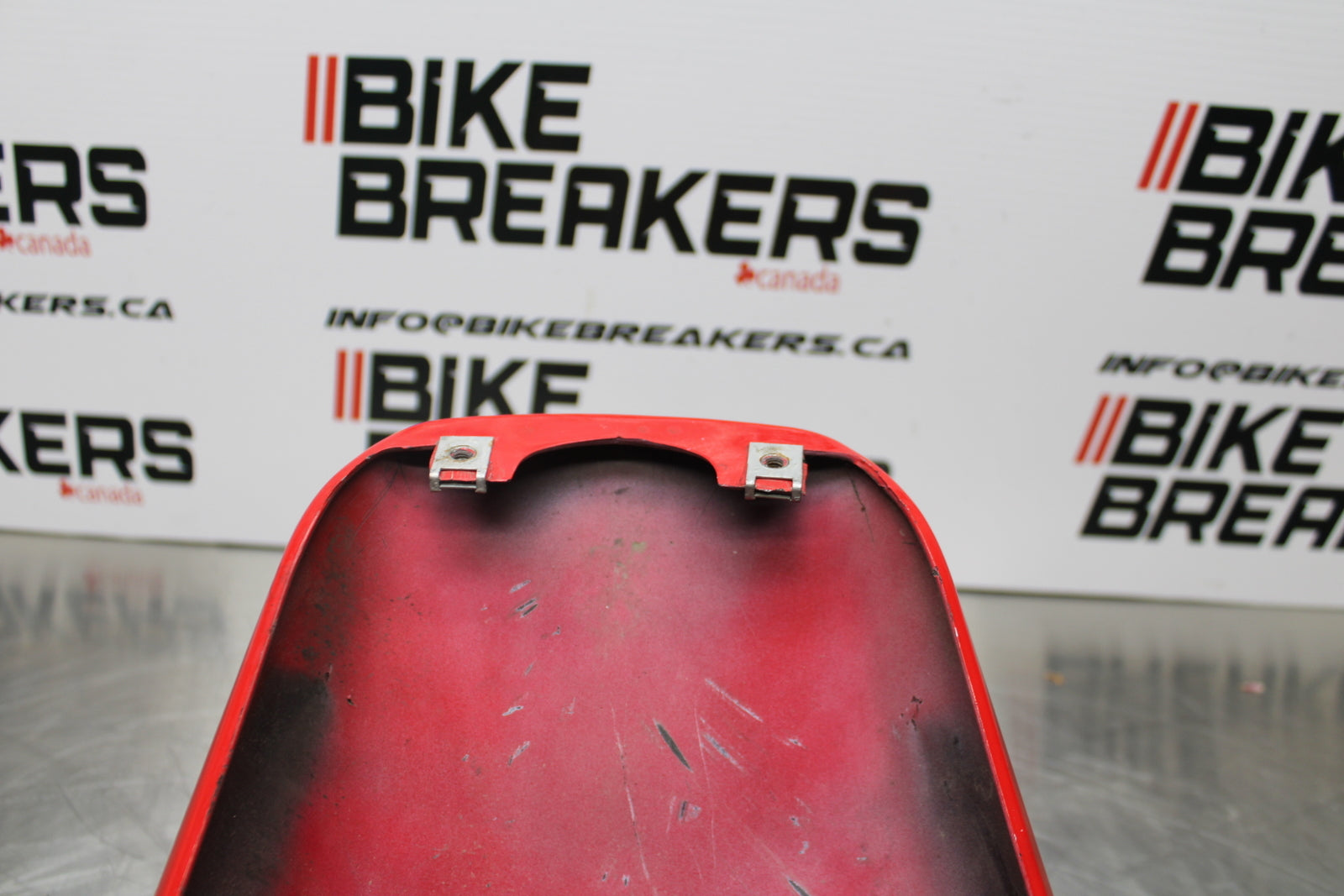 08 MOTO GUZZI BREVA 750 REAR BACK TAIL FAIRING COWL SHROUD BB154