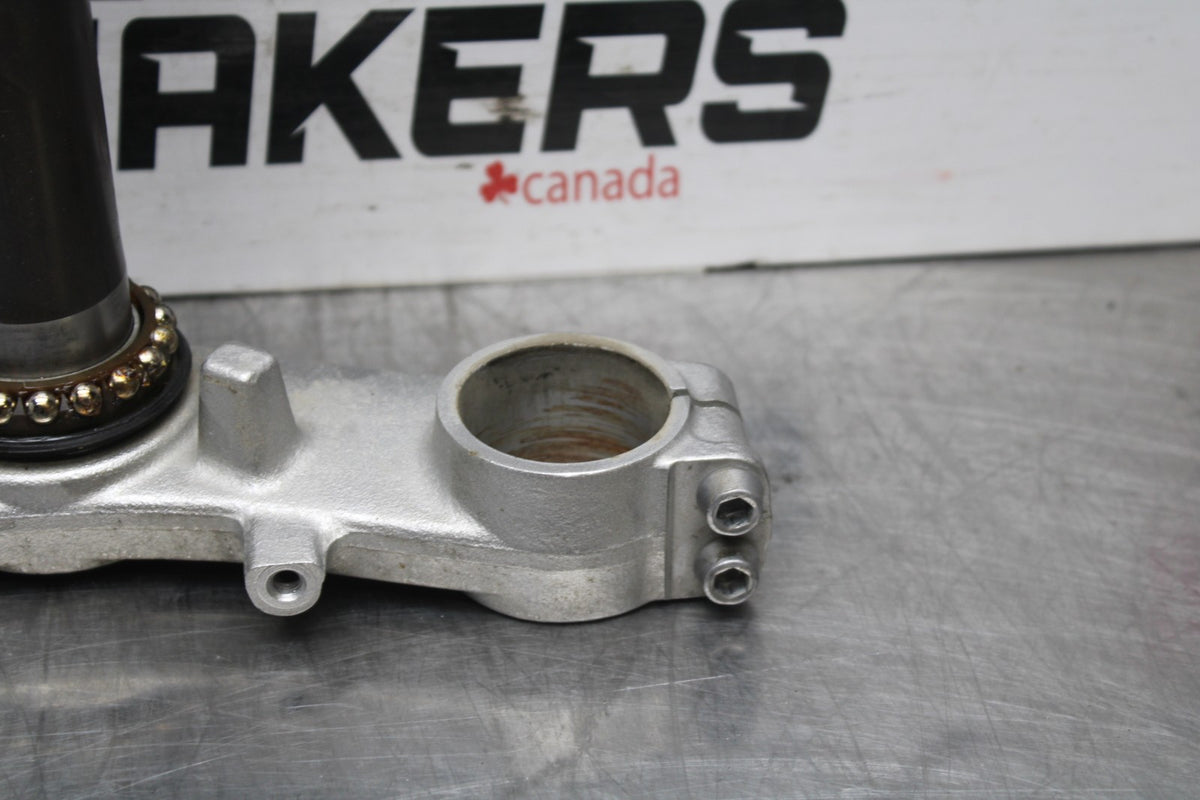 06 KAWASAKI NINJA 650 EX650 FRONT FORKS CLAMP LOWER TRIPLE TREE STEM BB823
