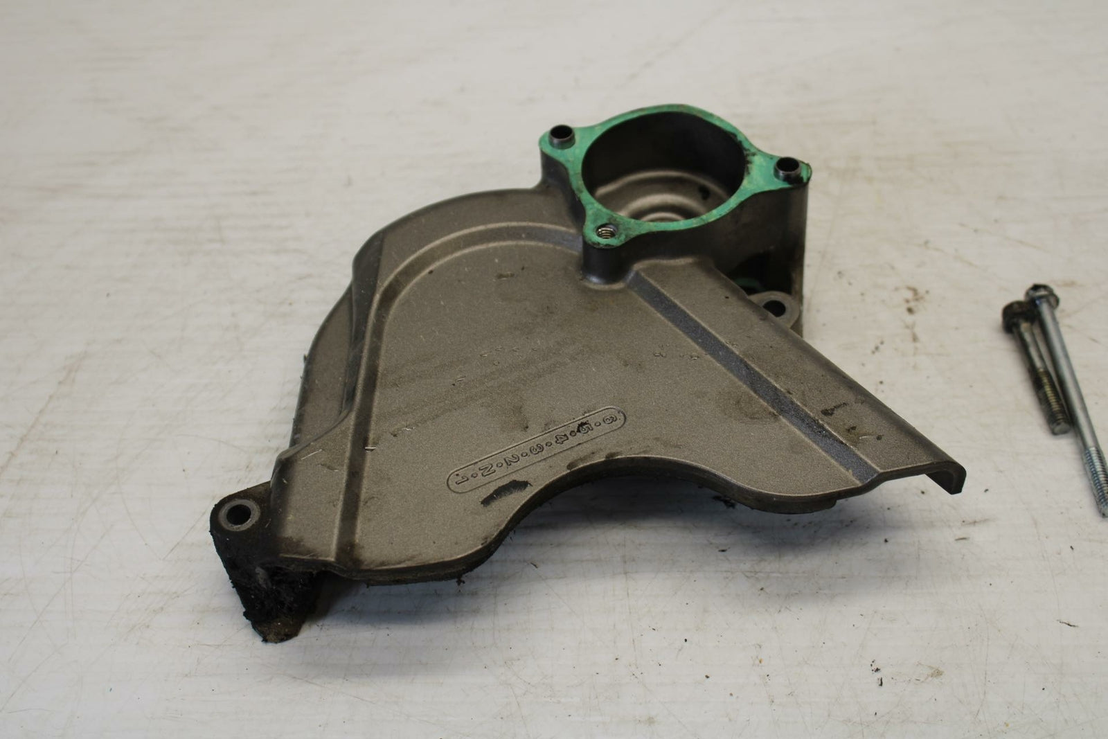 04-05 HONDA CBR1000RR ENGINE SPROCKET COVER BB285