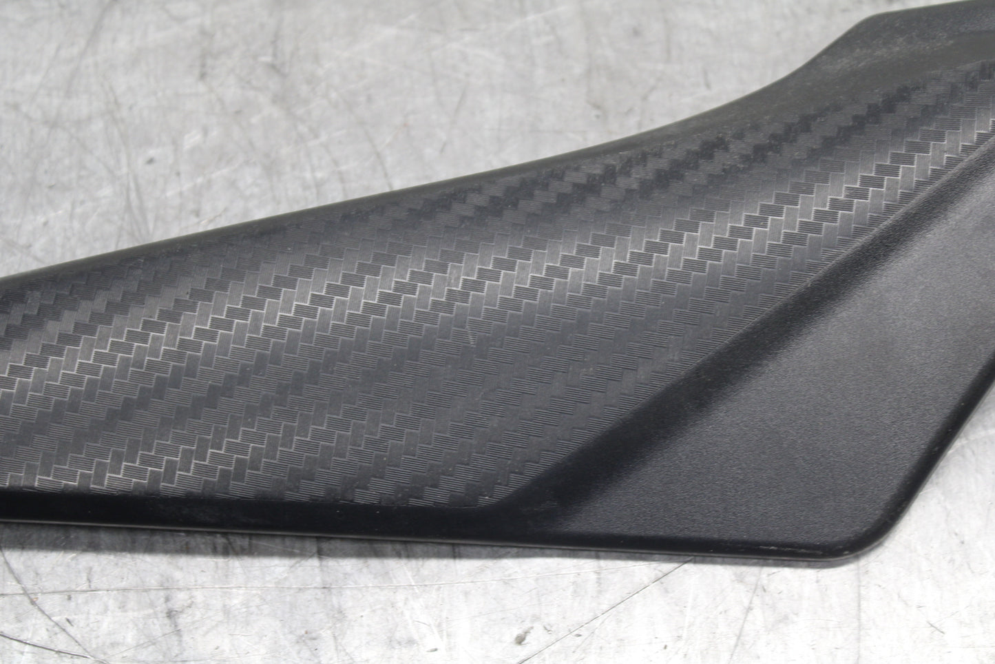 13 SUZUKI GSXR750 RIGHT LEFT GAS FUEL TANK PANELS COVERS TRIM SET COWLS BB110