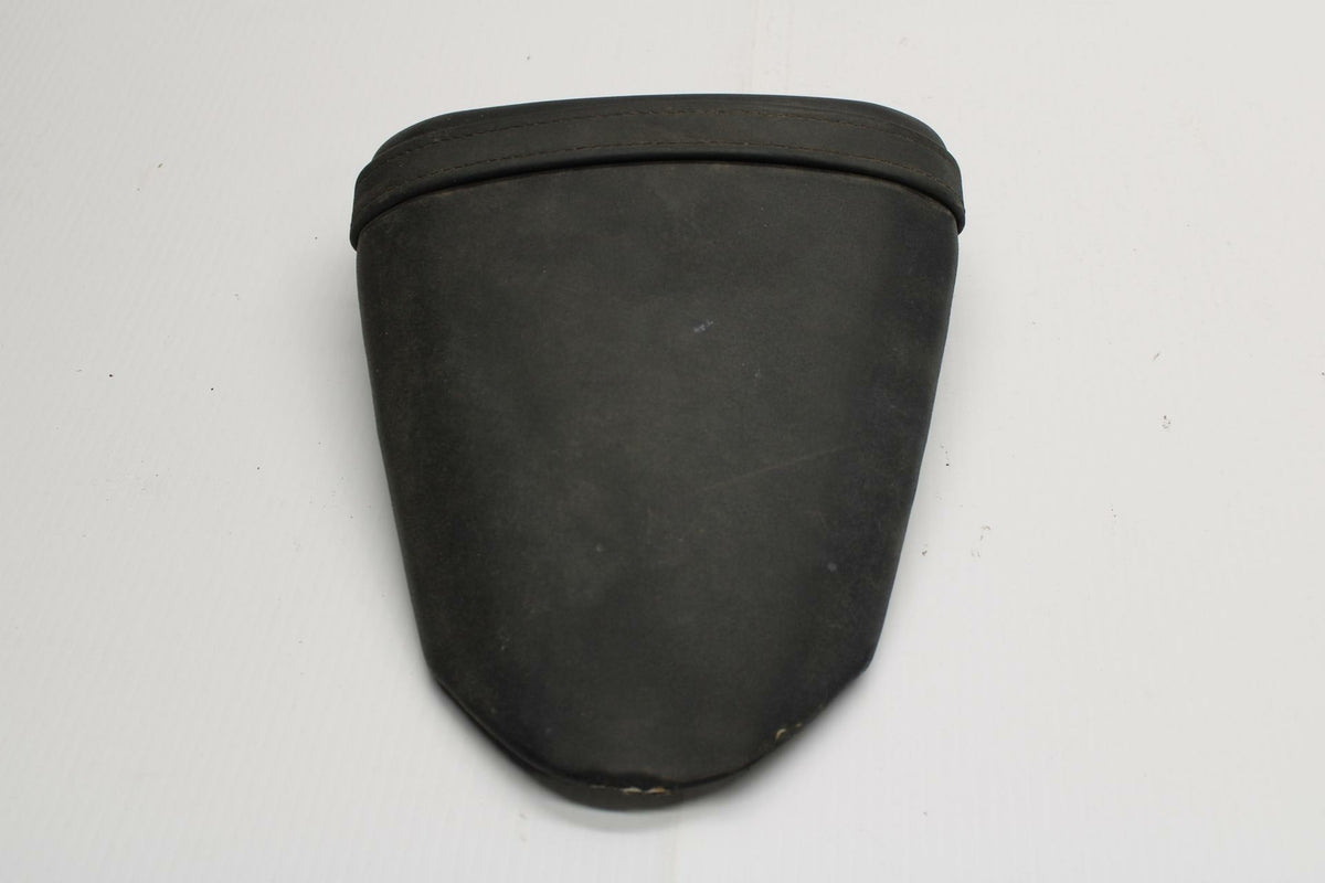 13-18 KAWASAKI NINJA ZX6R REAR BACK PASSENGER TANDEM SEAT PAD SADDLE BB240