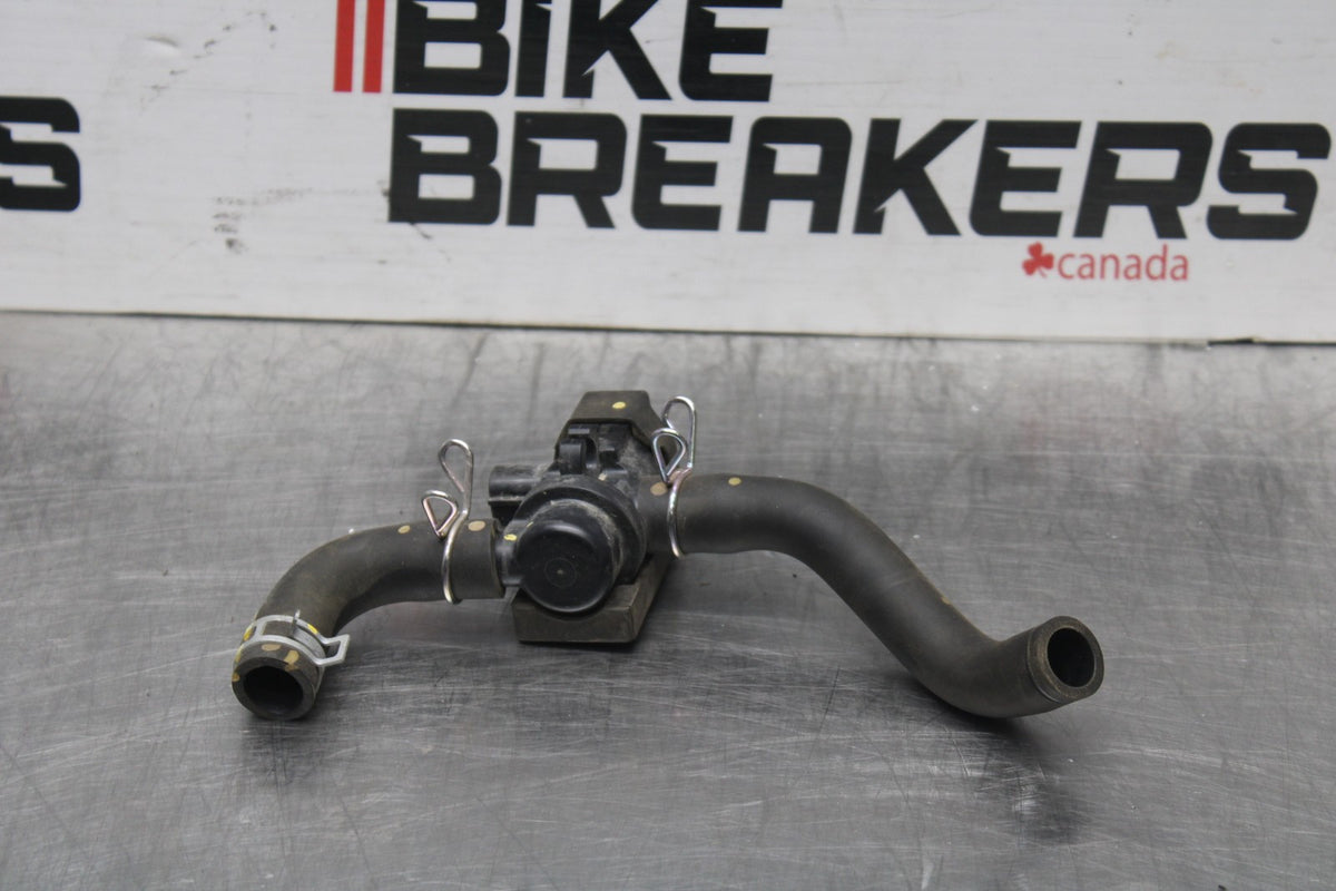 18-26 KAWASAKI Z400 AIR VALVE SOLENOID TOP ENGINE SWITCH SENSOR BB852