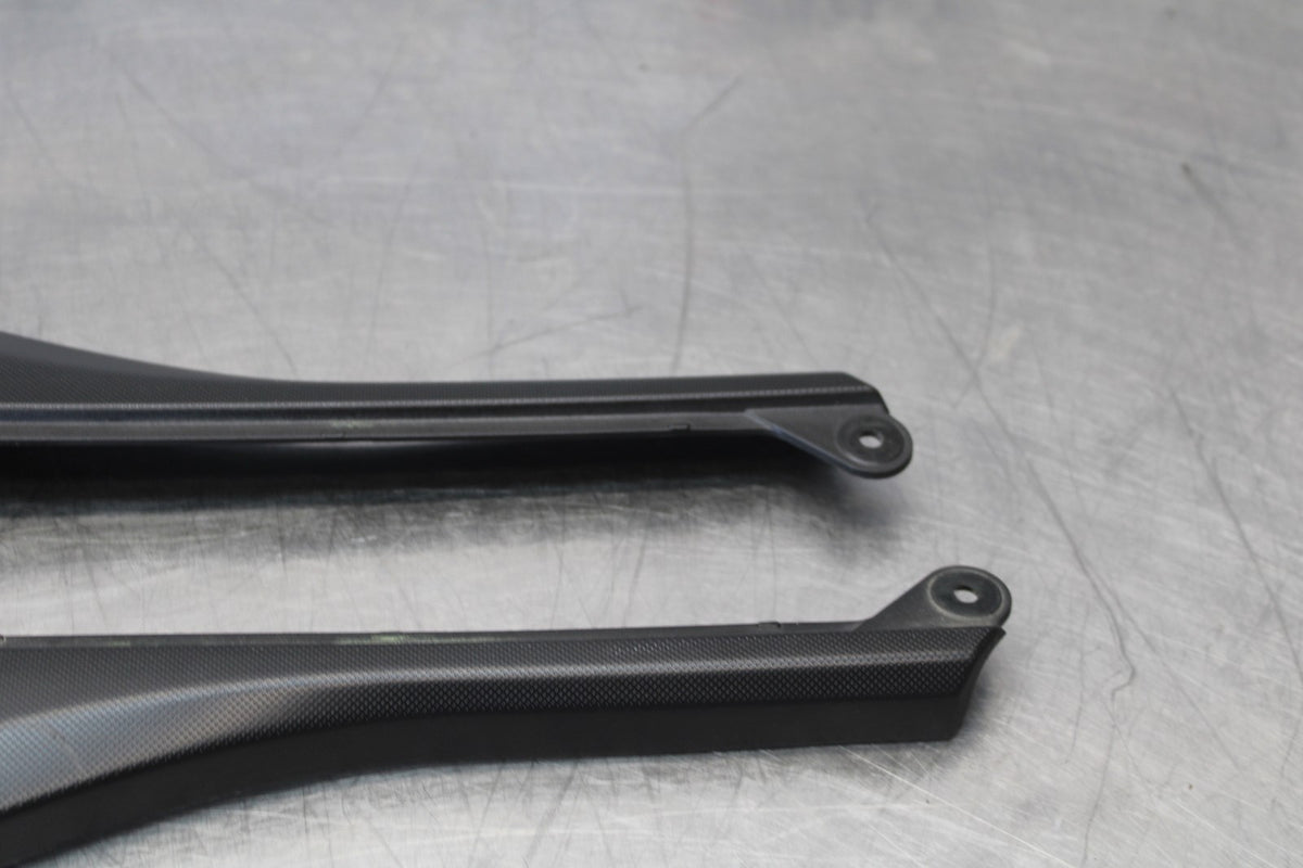08 KAWASAKI NINJA ZX10R RIGHT LEFT INNER FAIRINGS COWLS PANELS TRIMS BB902