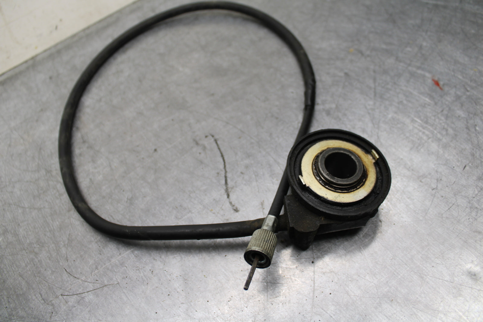 91-92 SUZUKI GSXR750 M  SPEED DRIVE GEAR HUB with CABLE BB125