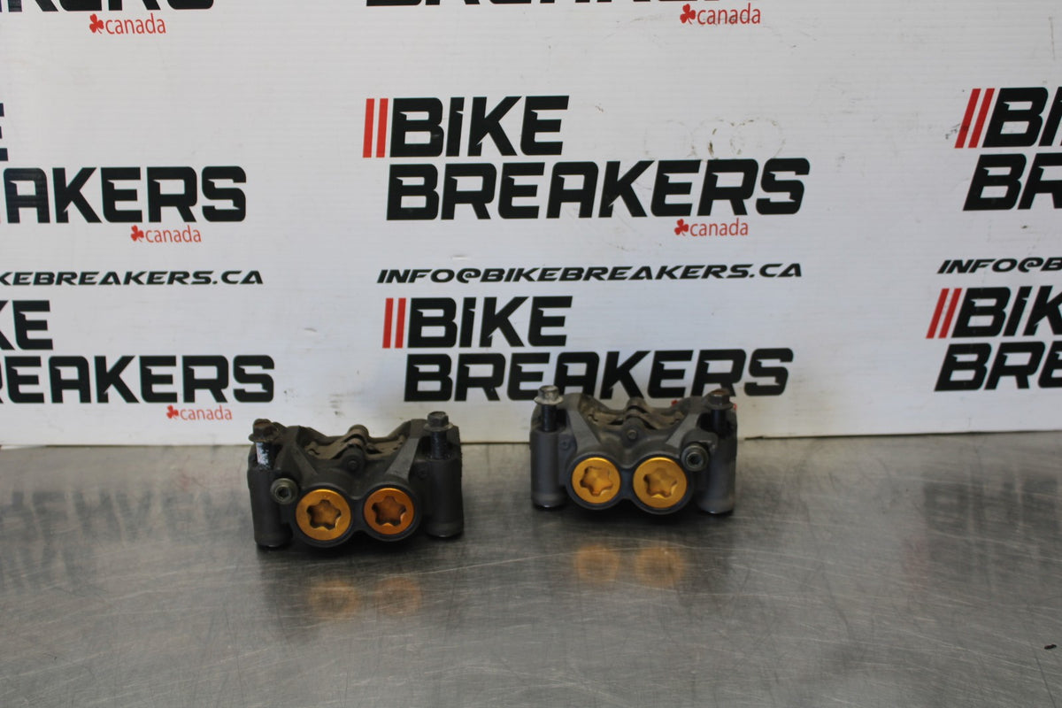 05 YAMAHA YZF R6 RIGHT LEFT FRONT BRAKE CALIPER SET PAIR CALIPERS BB858