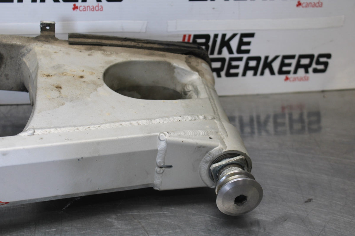 00-05 KAWASAKI NINJA ZX12R REAR SWINGARM BACK SUSPENSION SWING ARM BB892