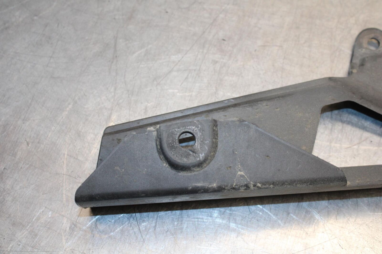 11-23 SUZUKI GSXR 750 REAR BACK DRIVE CHAIN GUARD COVER SHIELD BB630