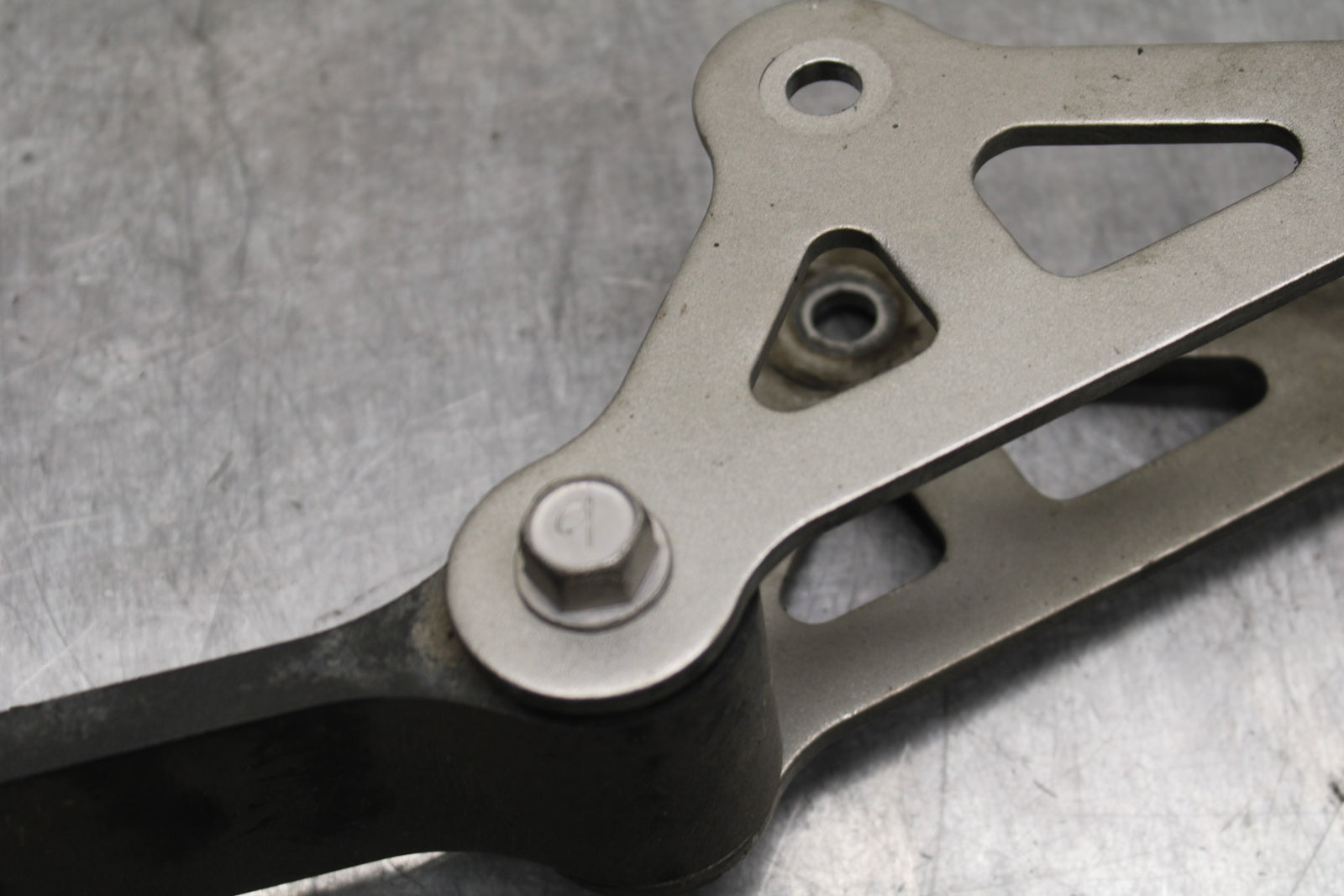 12-13 KAWASAKI Z1000 REAR DOGBONE SHOCK LINKAGE LINK BB743