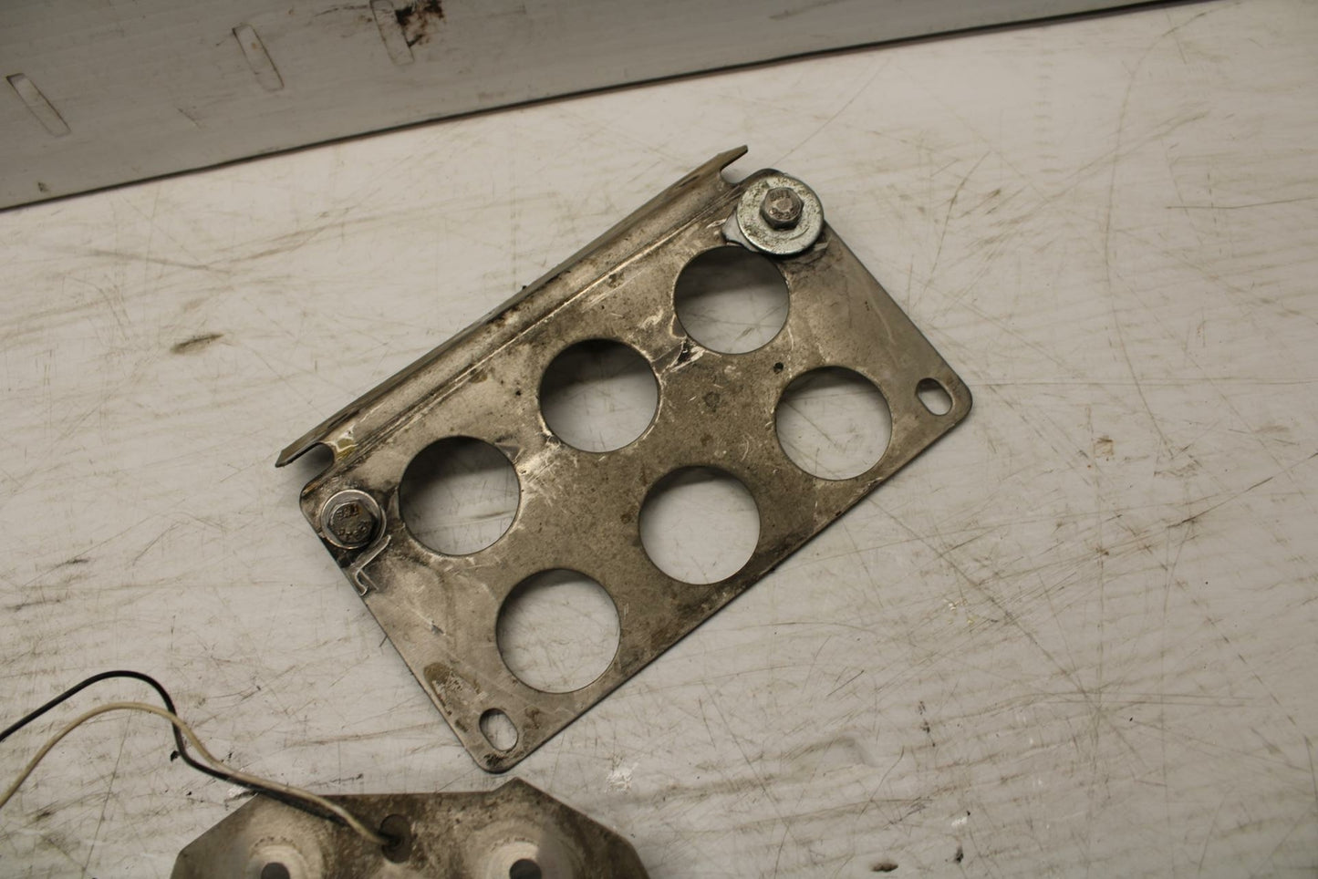 11-17 SUZUKI GSXR750 FENDER ELIMINATOR LICENSE PLATE BRACKET  BB306