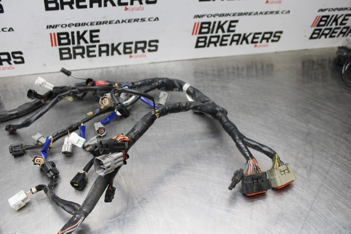 20-25 SUZUKI GSXR750 MAIN ENGINE WIRING HARNESS MOTOR WIRE LOOM BB810