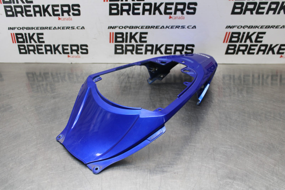 07 SUZUKI GSXR1000 CENTER REAR BACK TAIL FAIRING COWL BB770