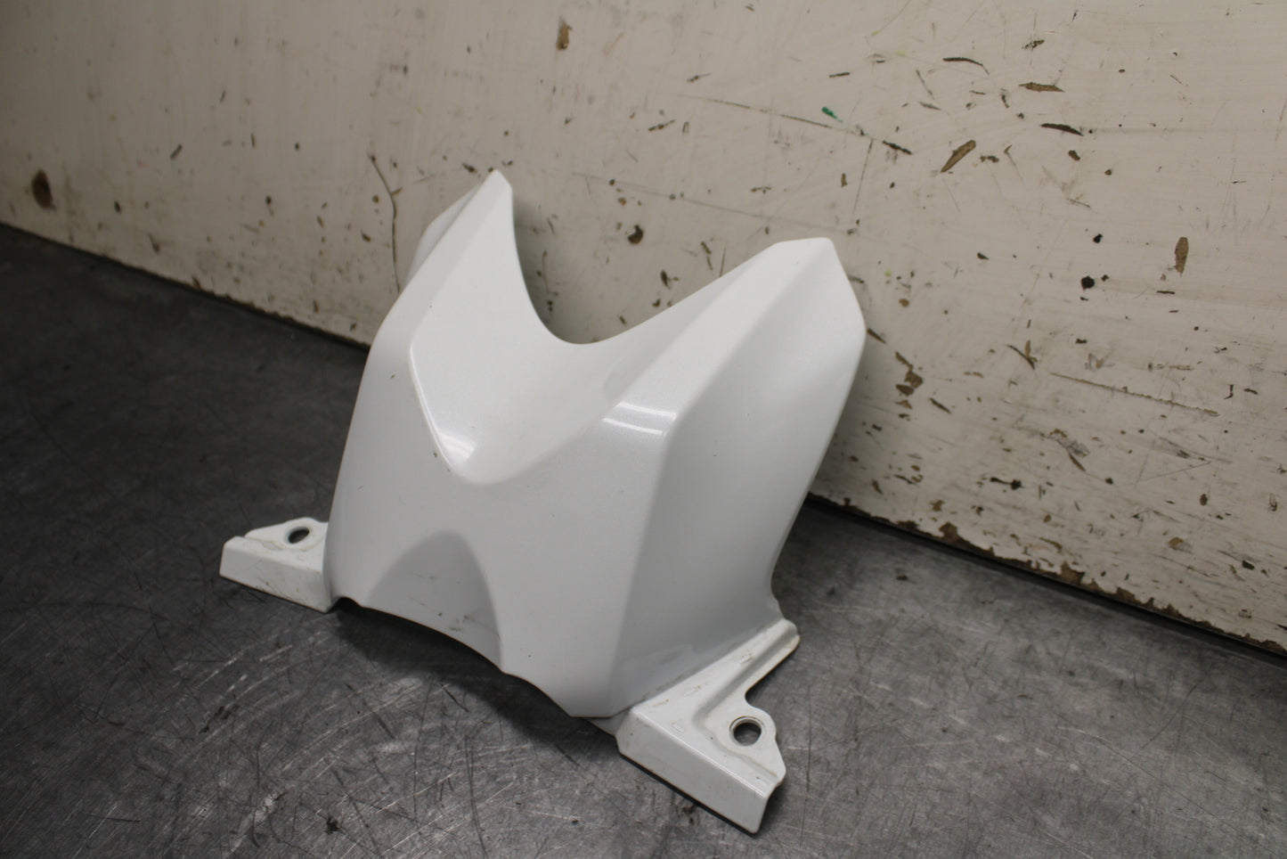 15-16 HONDA CB300F FRONT GAS TANK FUEL CELL FAIRING COWL COVER TRIM BB740