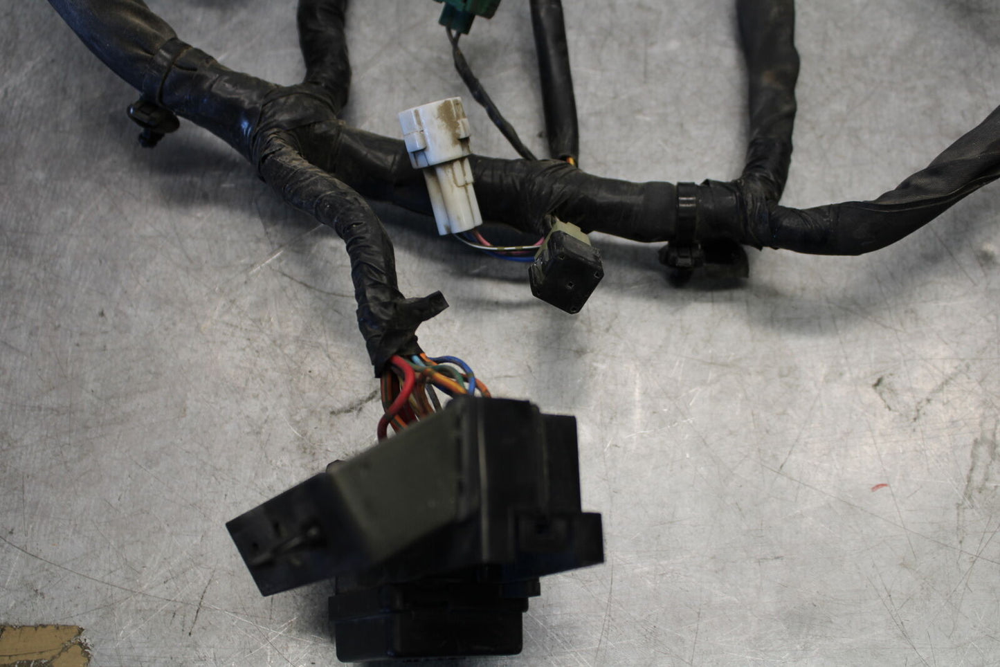 05-06 SUZUKI GSXR1000 MAIN ENGINE WIRING HARNESS WIRE LOOM 36610-41G30 BB663