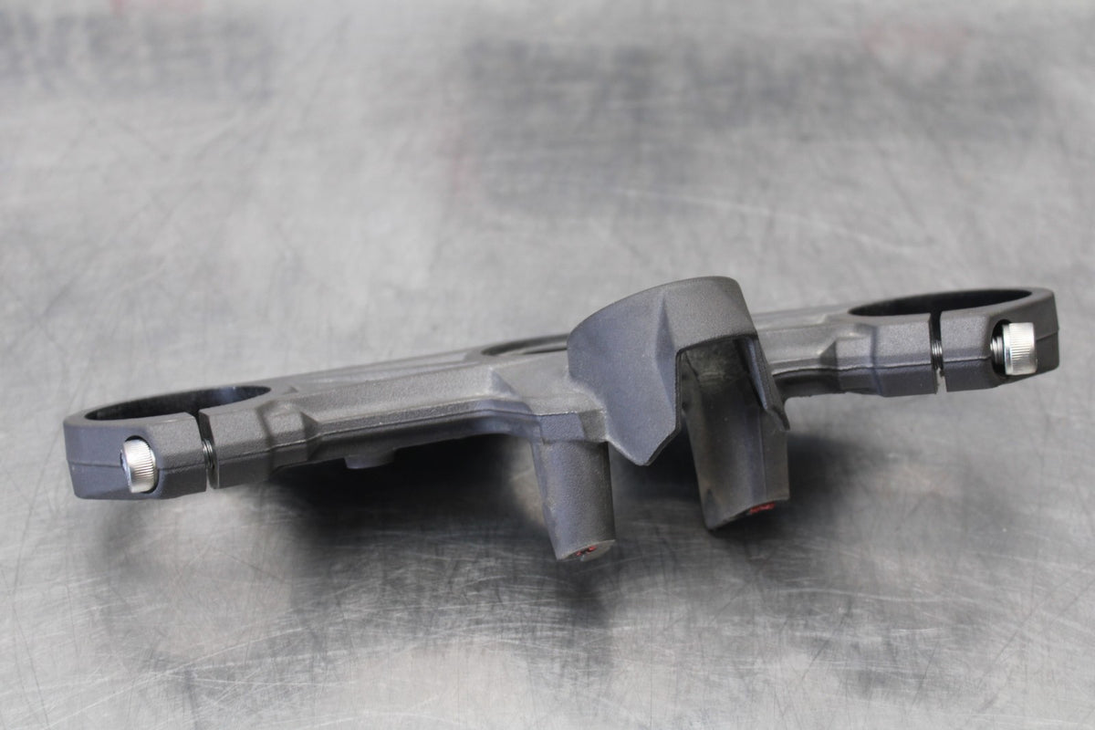 13-18 KAWASAKI NINJA ZX6R FORKS UPPER TRIPLE TREE CLAMP BB908