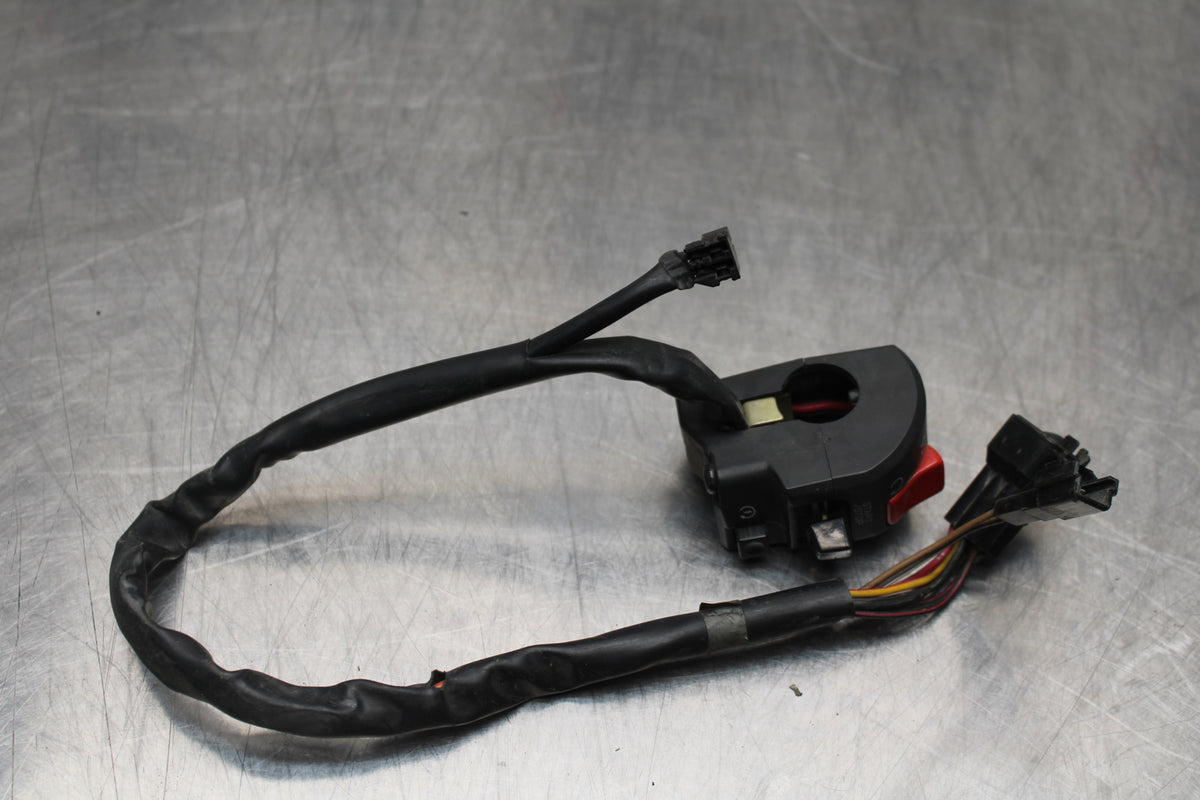 04-05 KAWASAKI NINJA ZX10R RIGHT CLIP ON HANDLE KILL OFF START SWITCHES BB163