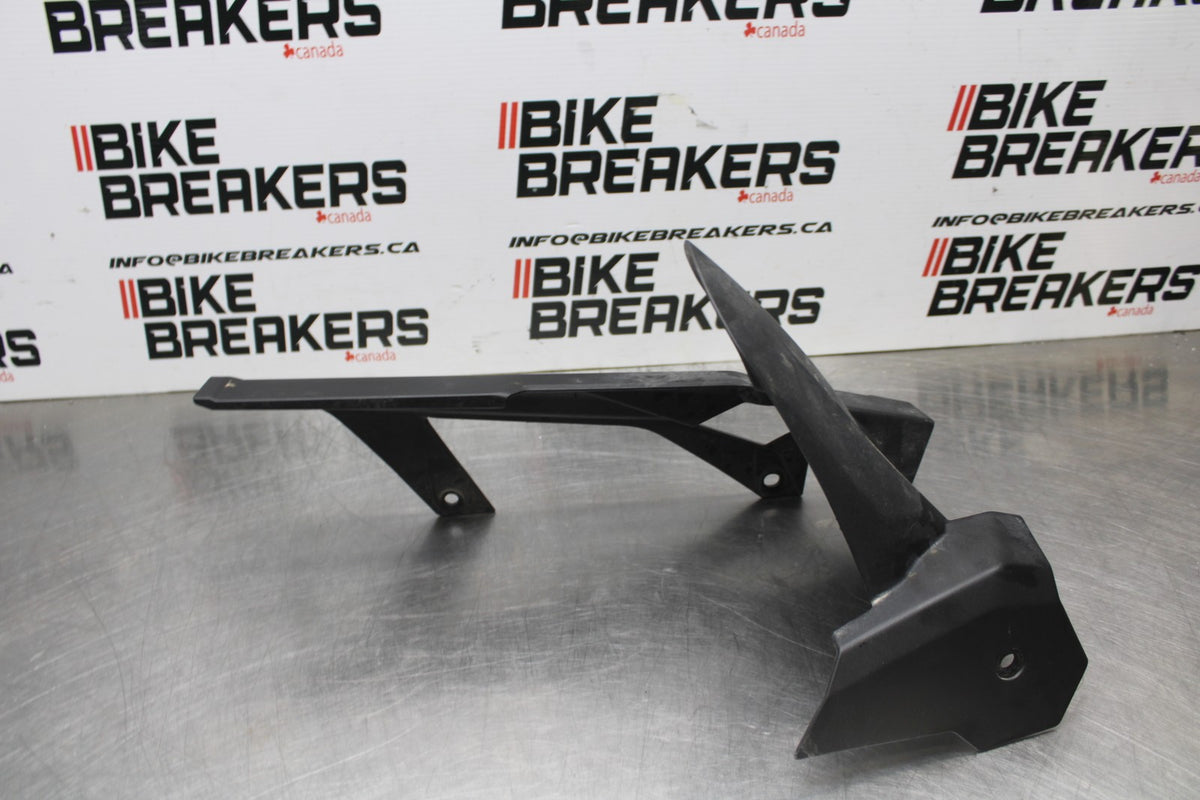 18-26 KAWASAKI Z400 REAR BACK WHEEL TIRE HUGGER FENDER 36.99