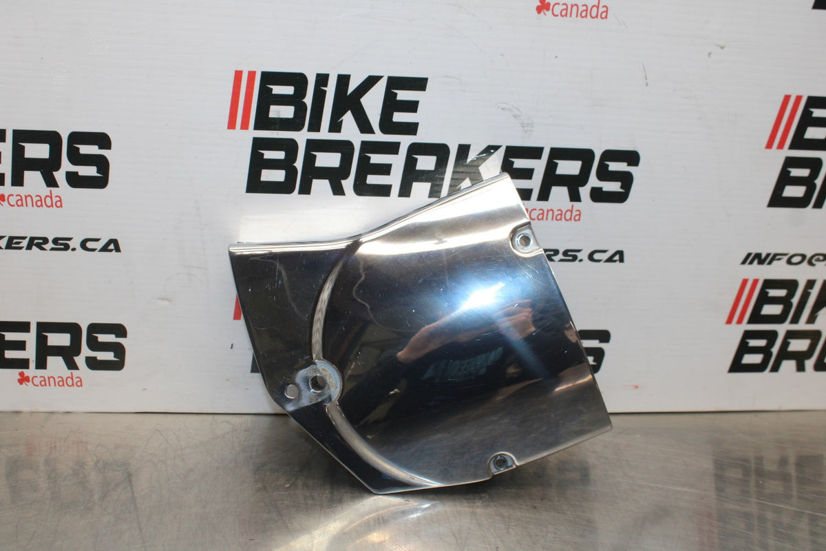 09 HARLEY-DAVIDSON SPORTSTER 1200 CUSTOM XL1200C ENGINE SPROCKET COVER BB776