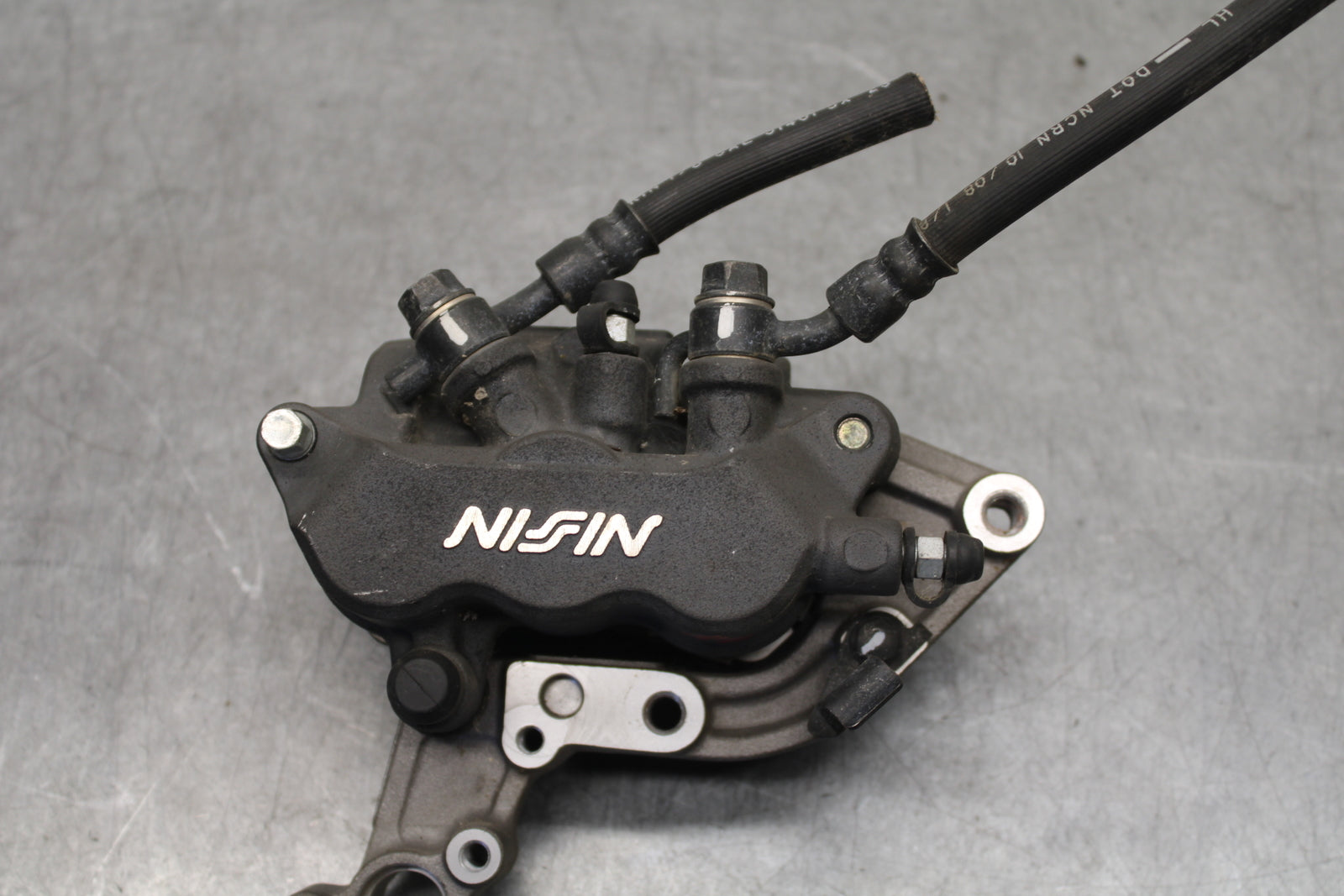 04-12 HONDA ST1300A RIGHT LEFT FRONT BRAKE CALIPER SET PAIR CALIPERS BB669