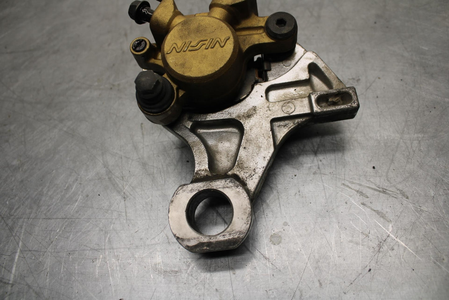 02-03 HONDA CBR900RR 954 REAR BACK BRAKE CALIPER W MOUNT BRACKET BB497