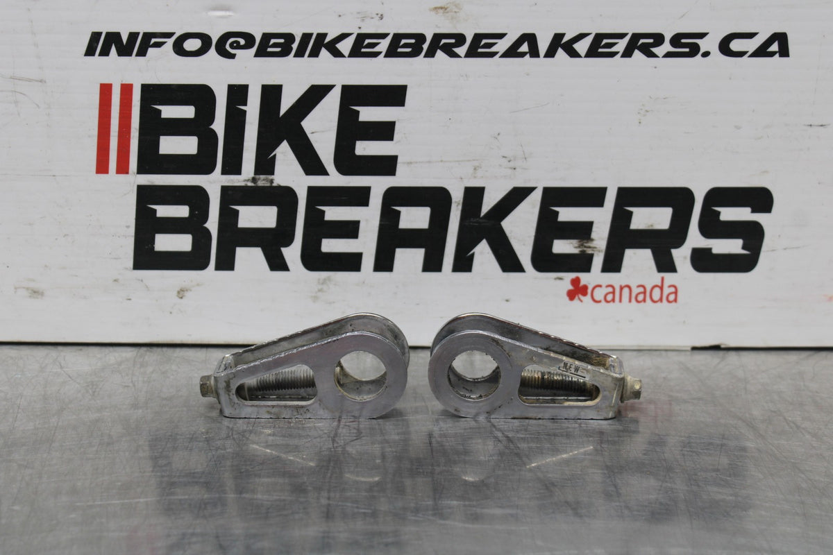 98-05 HONDA SUPER HAWK 1000 VTR1000F SWINGARM CHAIN TENSIONER ADJUSTMENT BB821