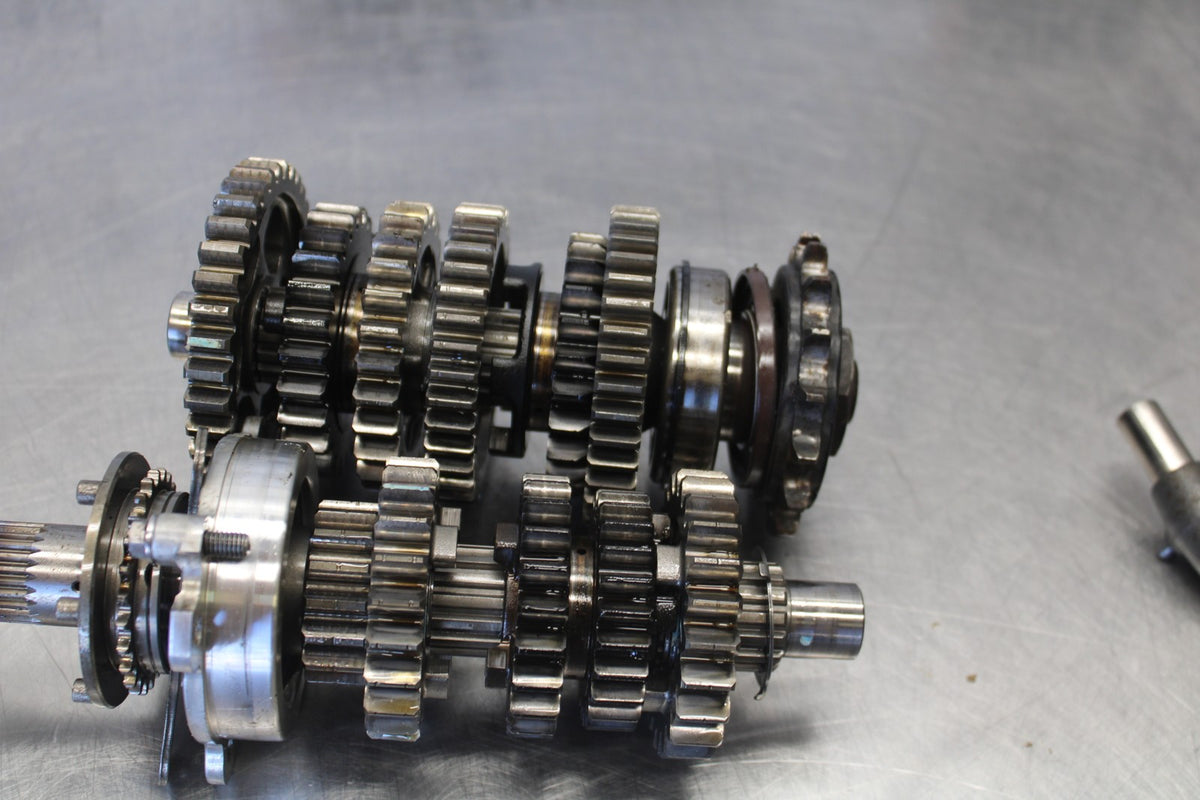 15 TRIUMPH TIGER 800 ENGINE MOTOR TRANSMISSION TRANNY GEARS BB873