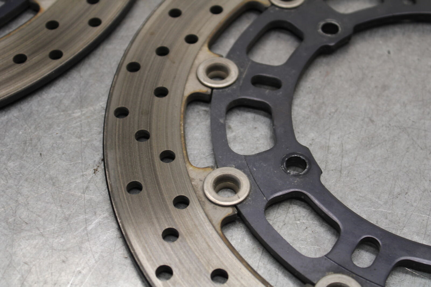 08-16 YAMAHA YZF R6 FRONT LEFT RIGHT BRAKE ROTORS DISCS 13S-2581T-00-00 BB247