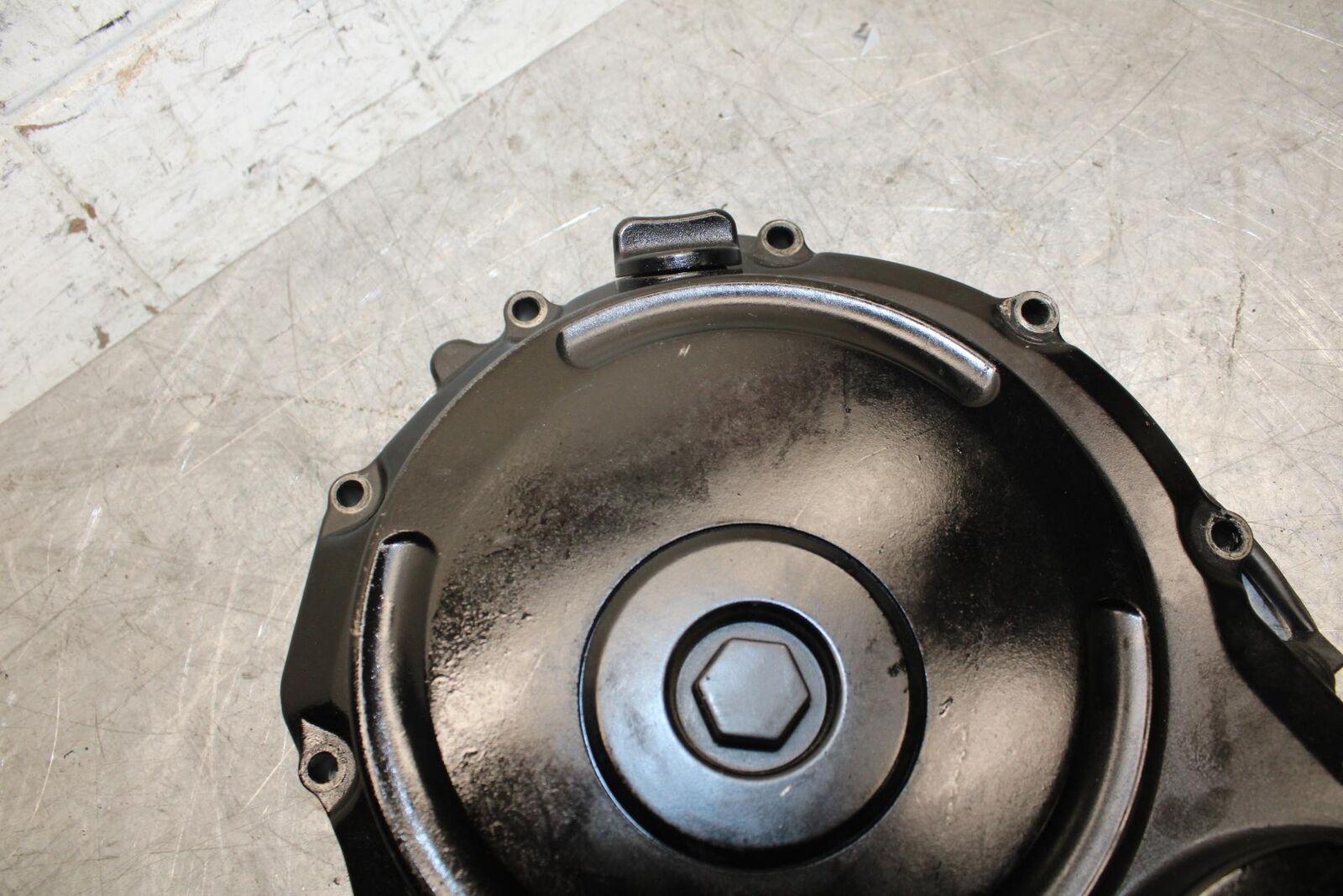 2007 Suzuki GSXR750 CLUTCH SIDE ENGINE MOTOR COVER 11341-01H00 BB50