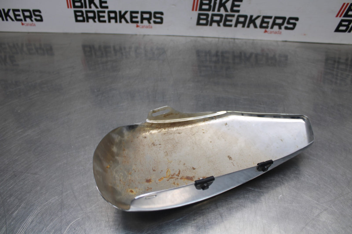 09 HARLEY-DAVIDSON SPORTSTER 1200 CUSTOM XL1200C LEFT SIDE COVER PANEL BB776