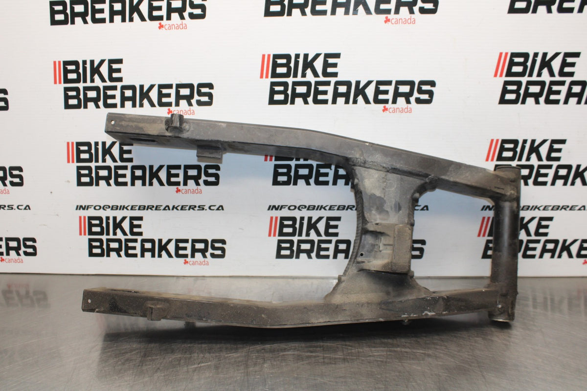 08 SUZUKI SV650 REAR SWINGARM BACK SUSPENSION SWING ARM BB846