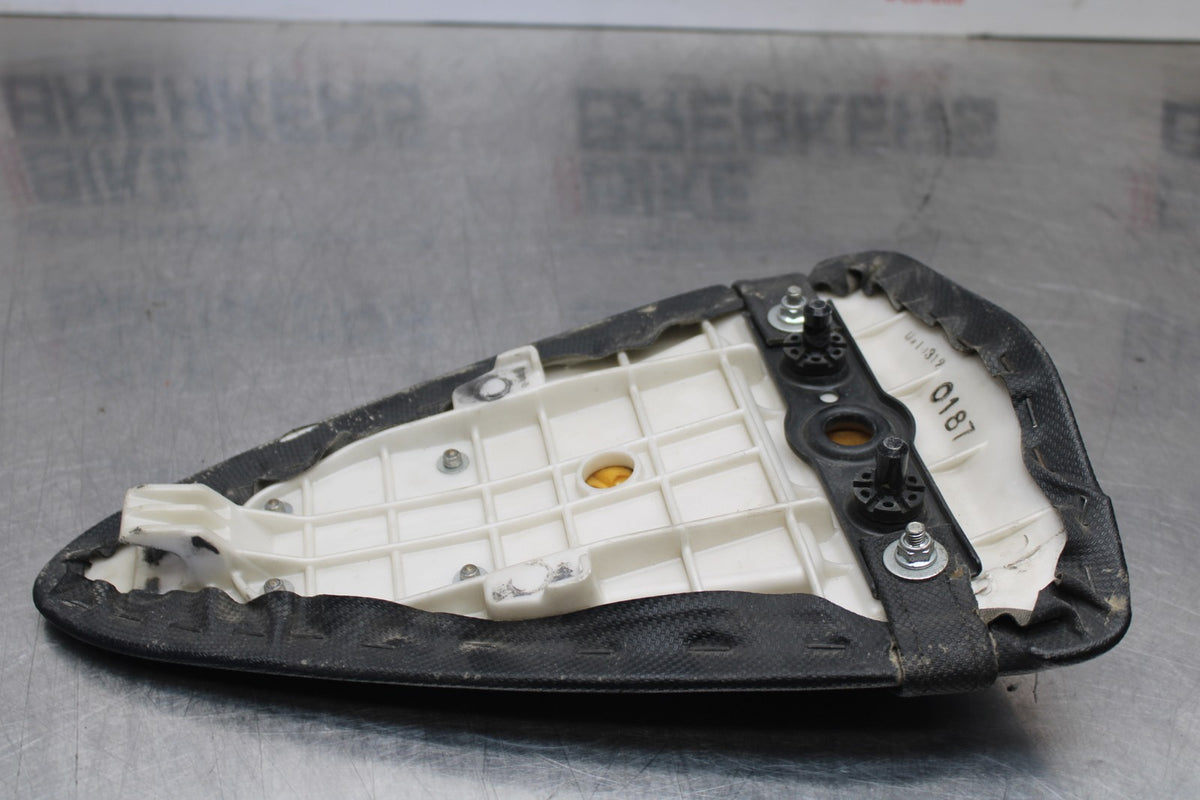 07-08 KAWASAKI NINJA ZX6R REAR BACK PASSENGER TANDEM SEAT PAD SADDLE  BB203
