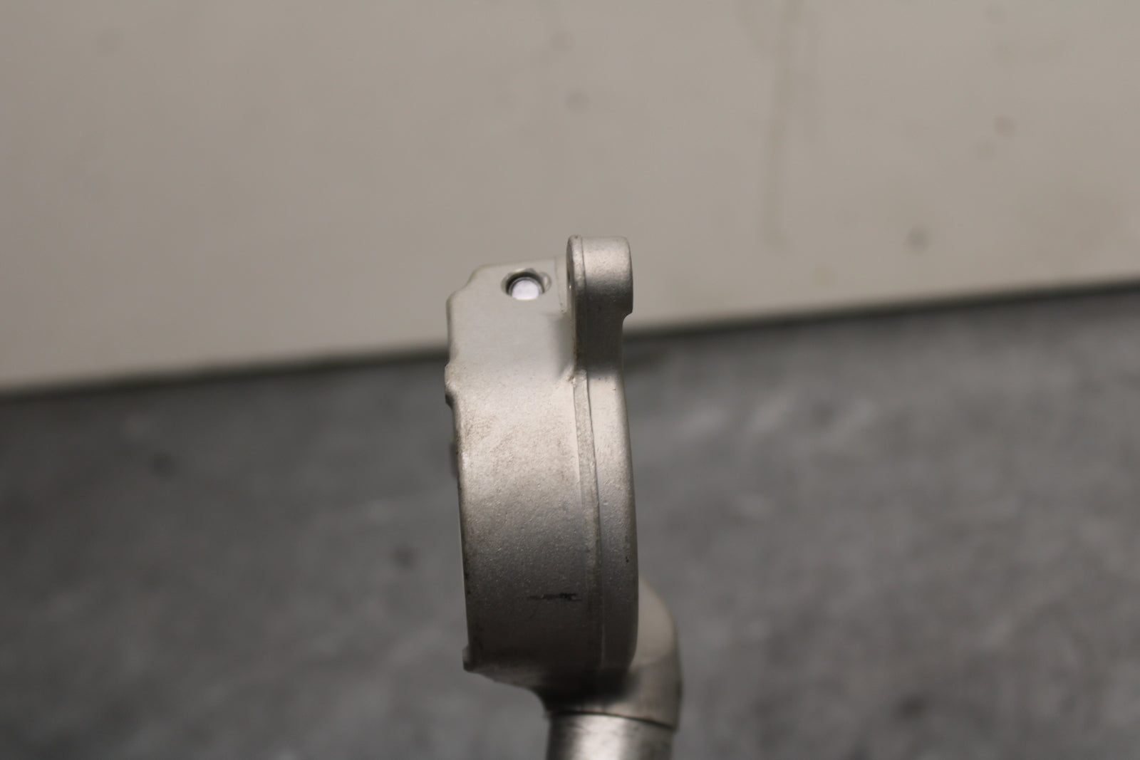 09-14 YAMAHA YZF R1 RIGHT CLIP ON HANDLEBAR BB119