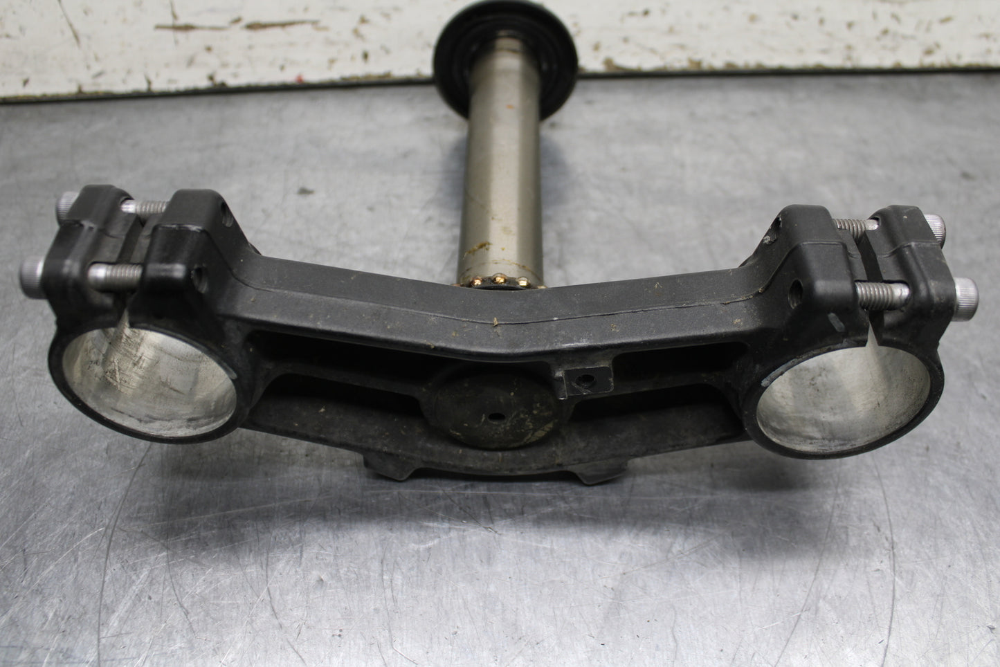 12-13 KAWASAKI Z1000 FRONT FORKS CLAMP LOWER TRIPLE TREE STEM BB743