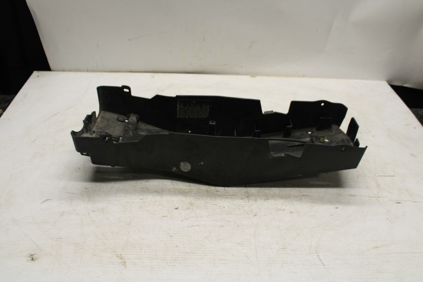 08-11 TRIUMPH SPEED TRIPLE REAR BACK TAIL UNDERTAIL BATTERY TRAY PLASTIC BB366