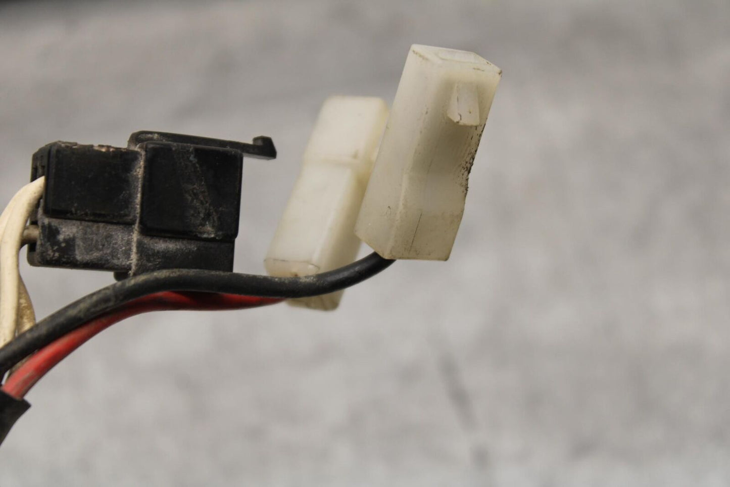 1998 Yamaha Vmax 1200 VMX1200 RECTIFIER VOLTAGE REGULATOR BB620
