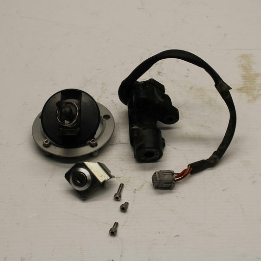 11-19 SUZUKI GSXR600 IGNITION LOCK KEY SET W/ GAS CAP AND SEAT LOCK BB241