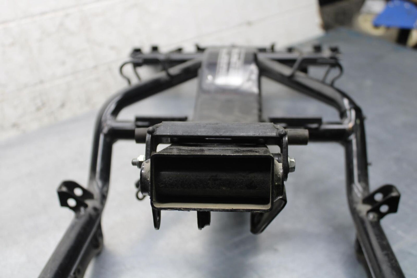 2008 Honda Interceptor 800 VFR800A ABS REAR SUBFRAME BACK SUB FRAME BB566