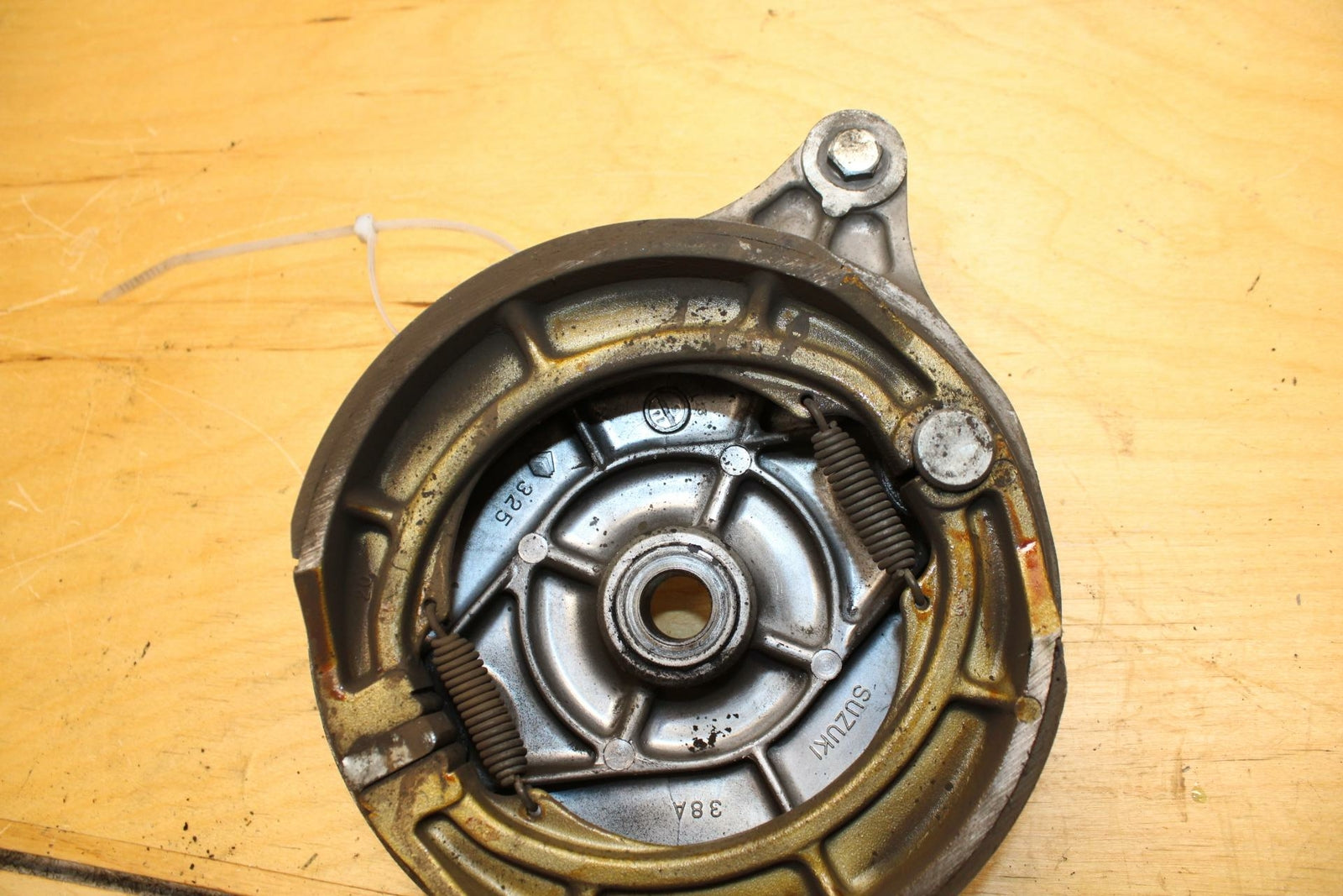 97-04 SUZUKI MARAUDER 800 DRUM BRAKE  BB312