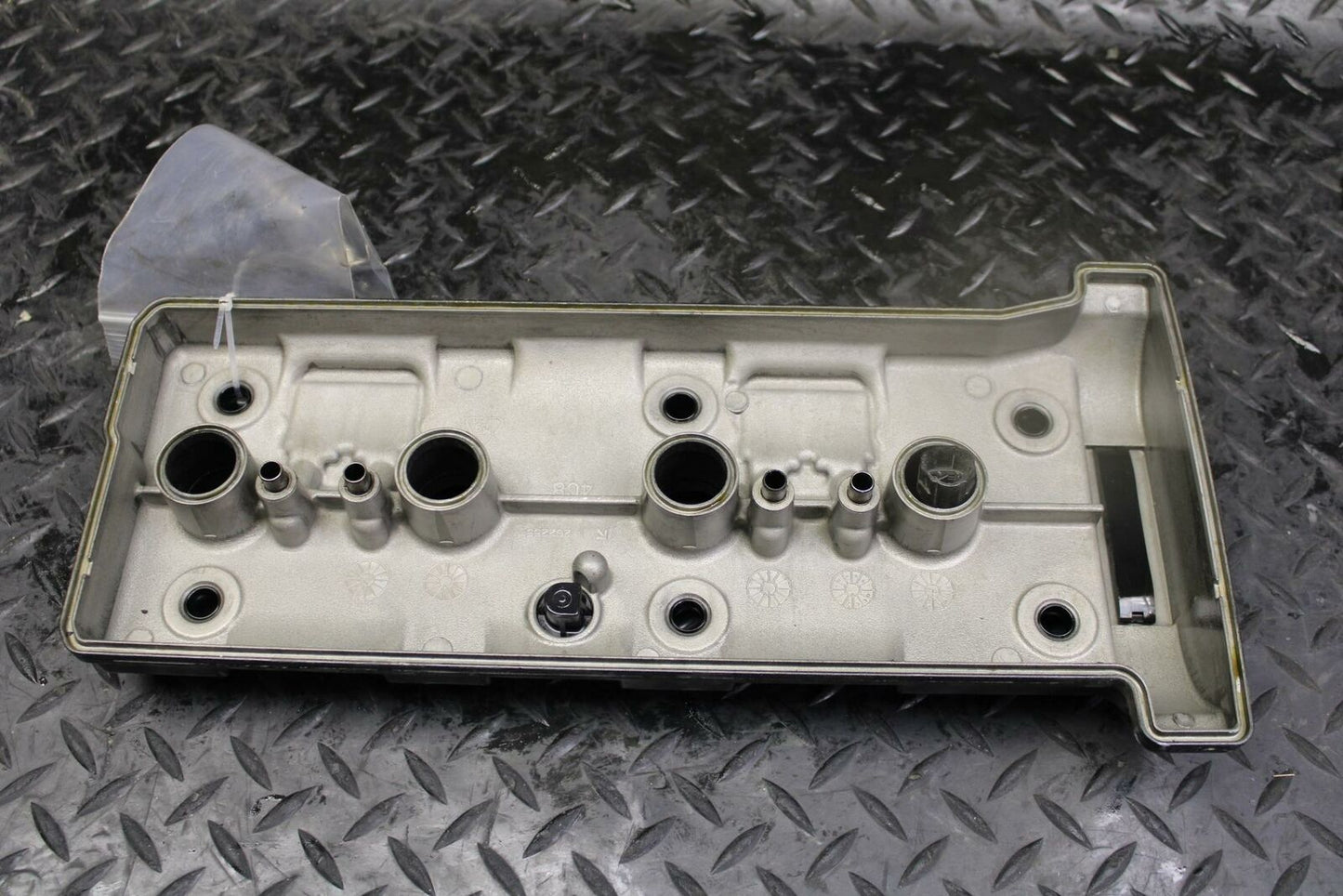 07 YAMAHA YZF R1 ENGINE TOP END CYLINDER HEAD COVER  BB191