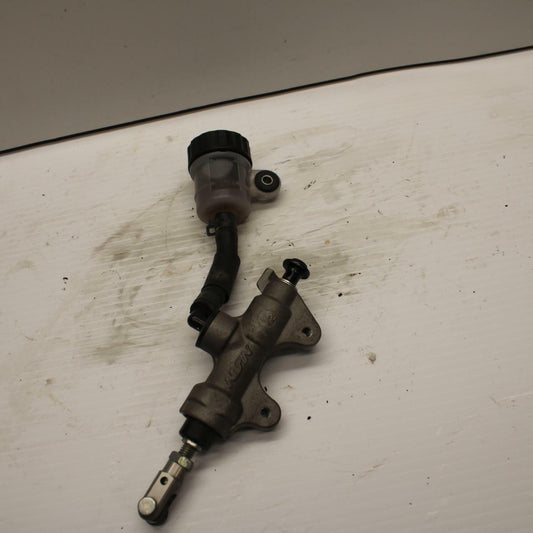 08-16 YAMAHA YZF R6 REAR BACK BRAKE MASTER CYLINDER W RESERVOIR  BB247