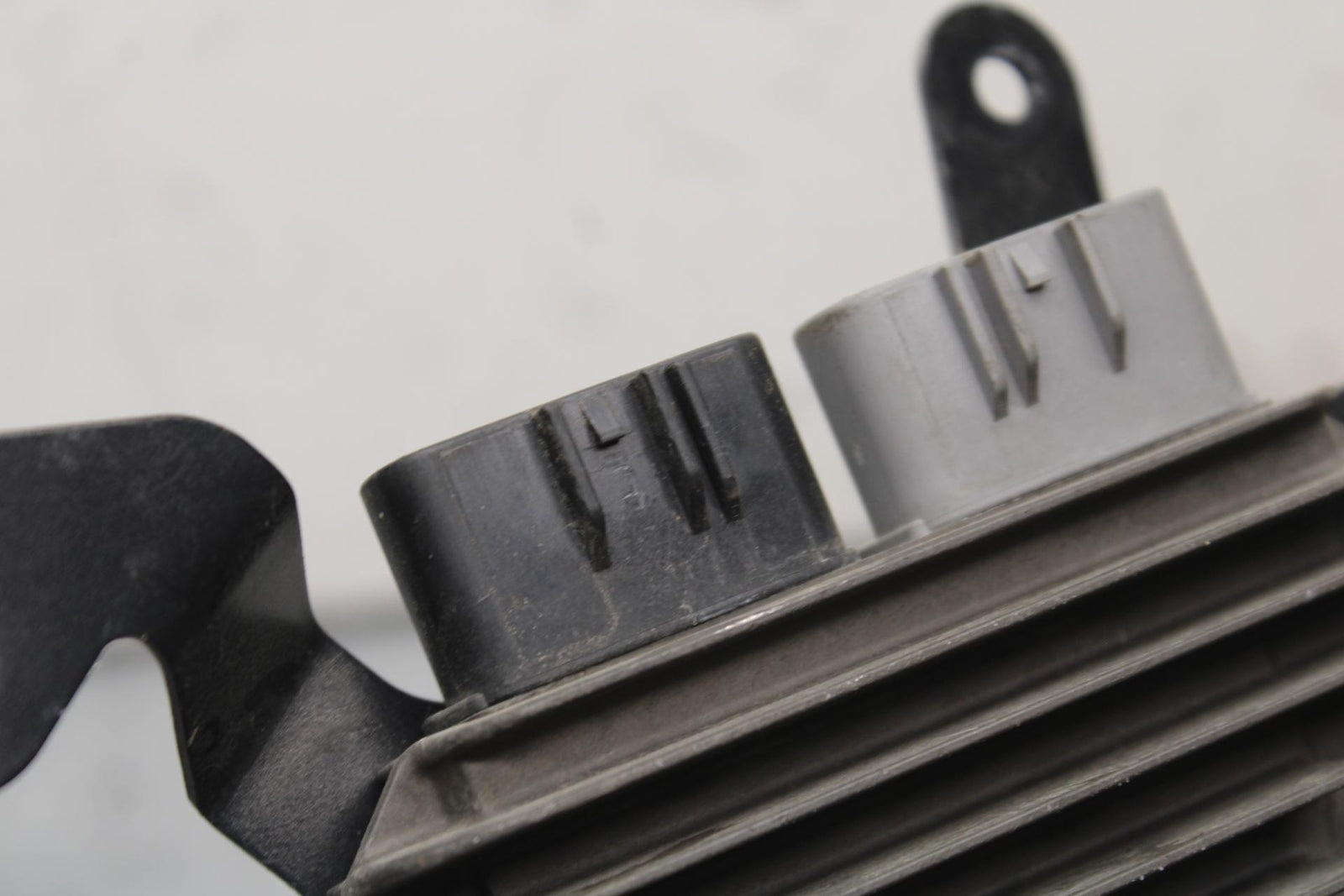 09-12 KAWASAKI NINJA ZX6R RECTIFIER VOLTAGE REGULATOR BB640